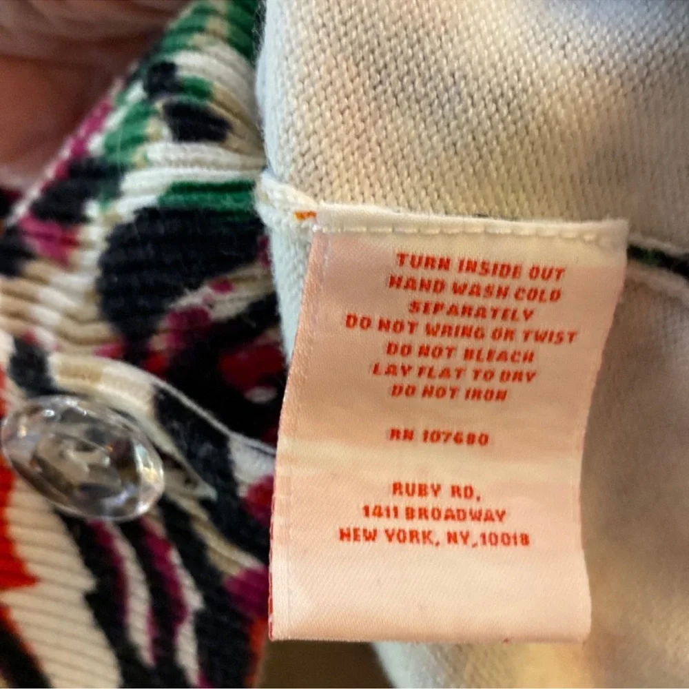 Ruby Rd. Multicolour Abstract Cardigan  size Large  
NWOT - Picture 10 of 11